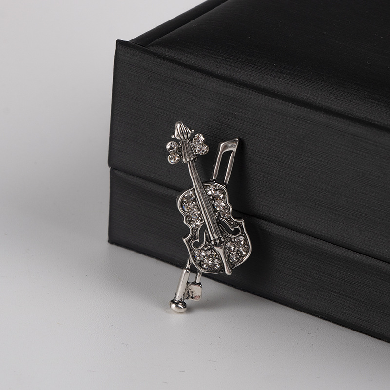 Хрустальная брошь-скрипка, юве – обзор и цена Vintage Brooch Pin